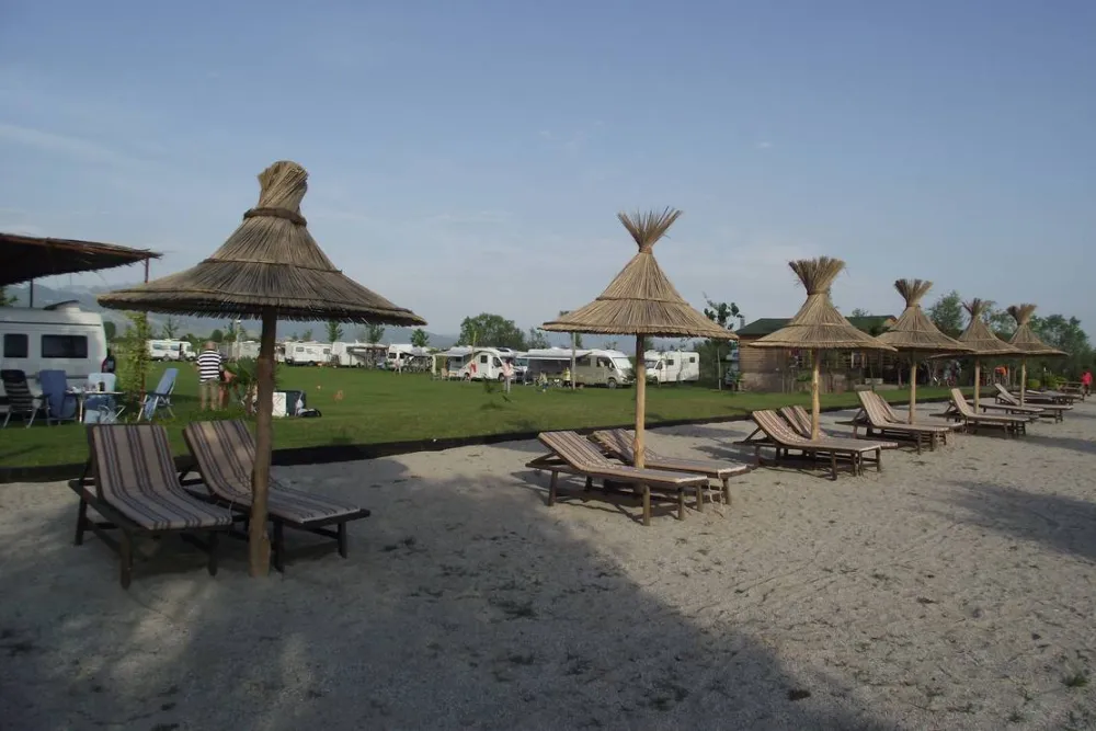 Camping Lake Shkodra Resort, Albania