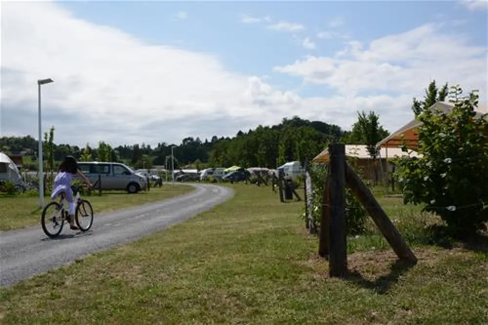Camping Lot et Bastides