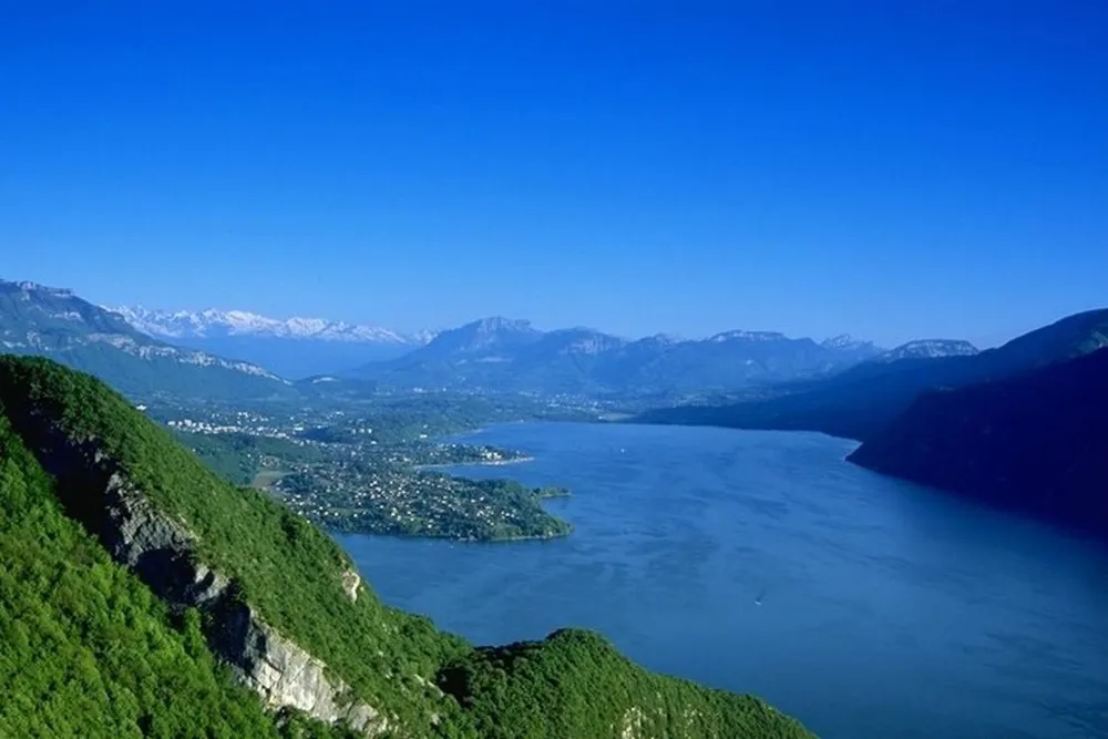 Camping aire naturelle Le Meyrieux