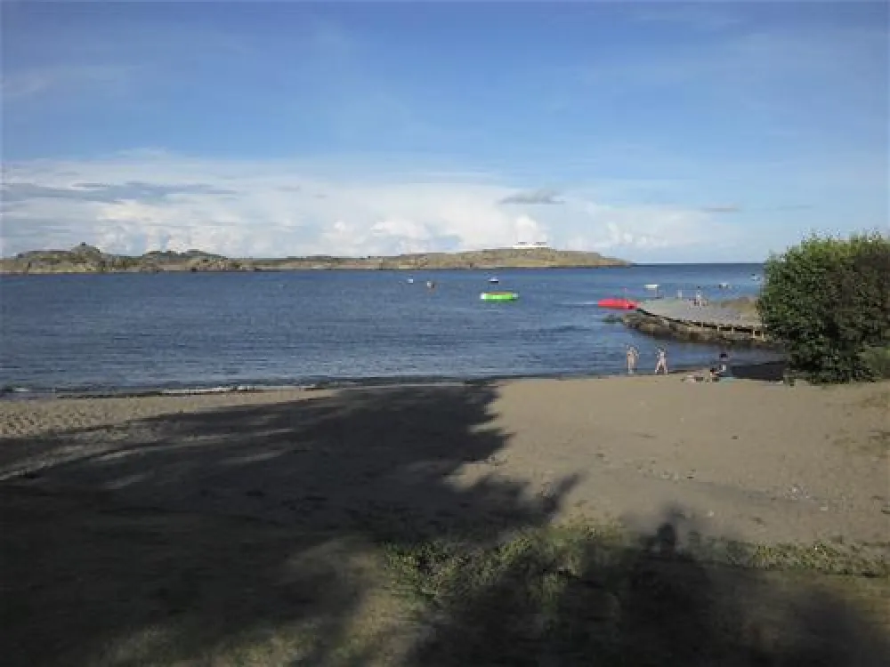 Solplassen & Rakke Camping AS