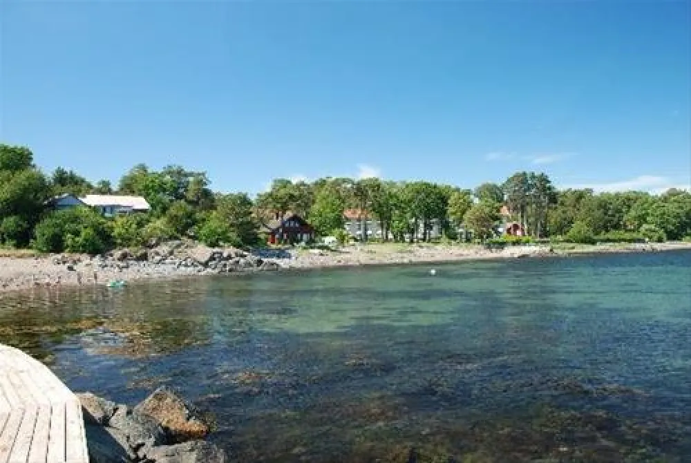 Solplassen & Rakke Camping AS