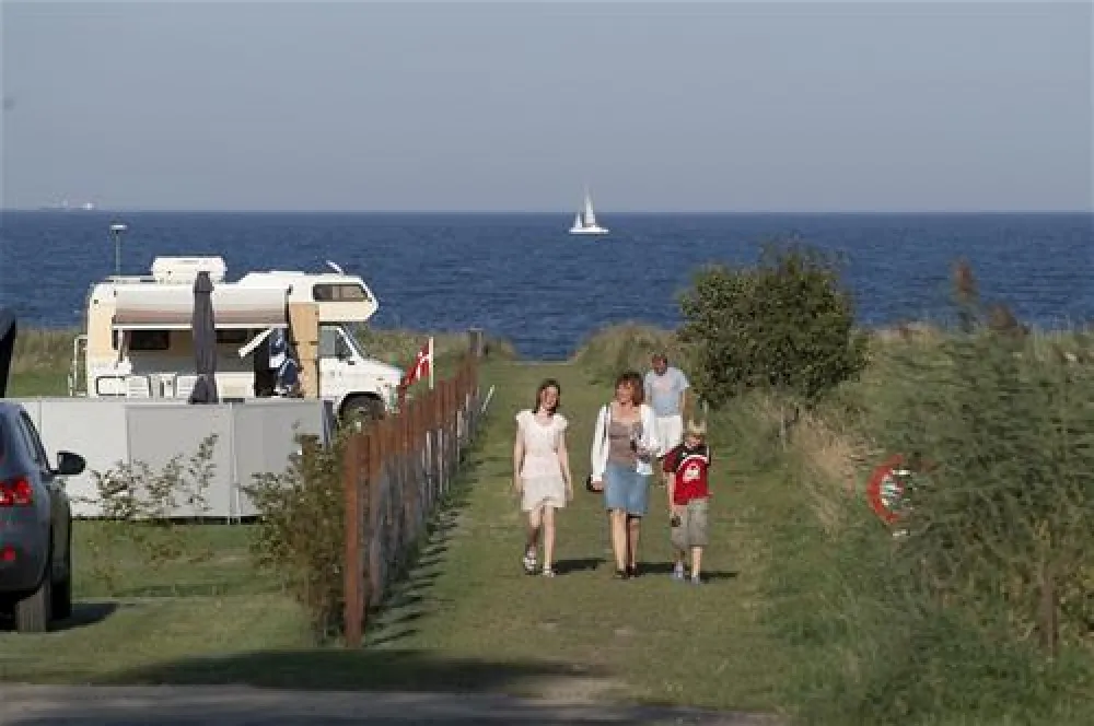 Svalereden Camping - Hytteby