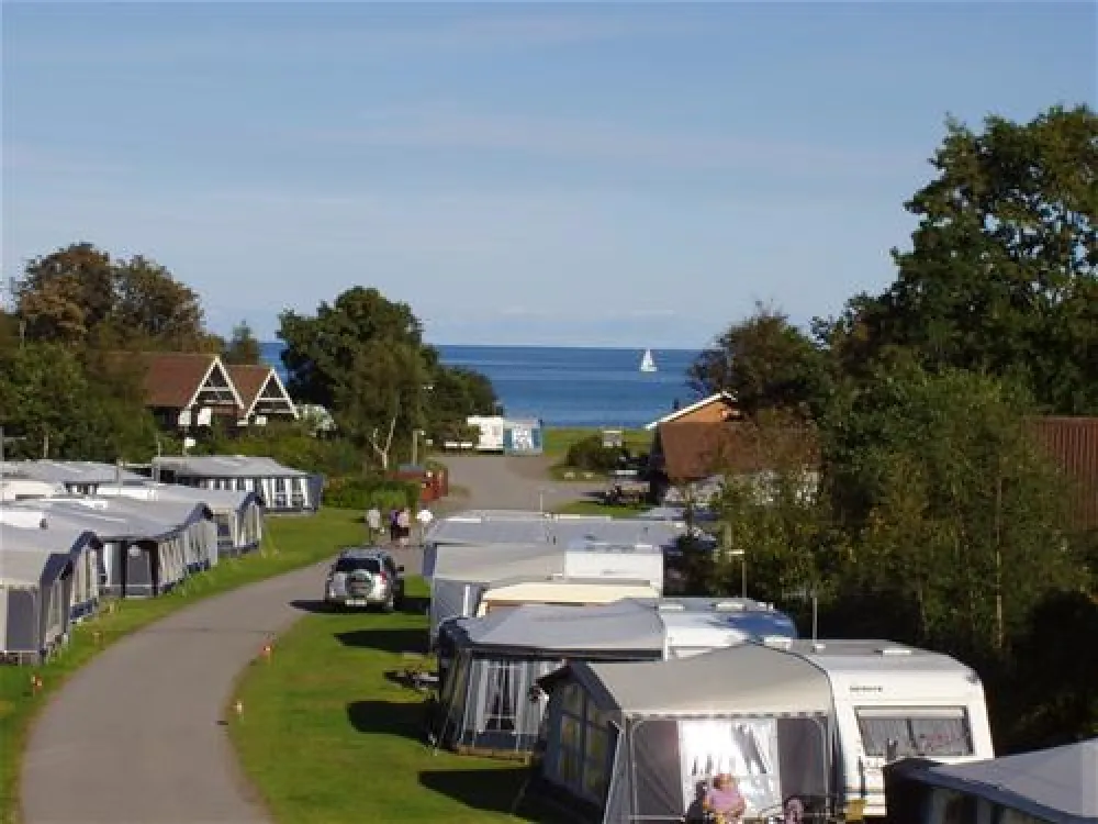 Svalereden Camping - Hytteby