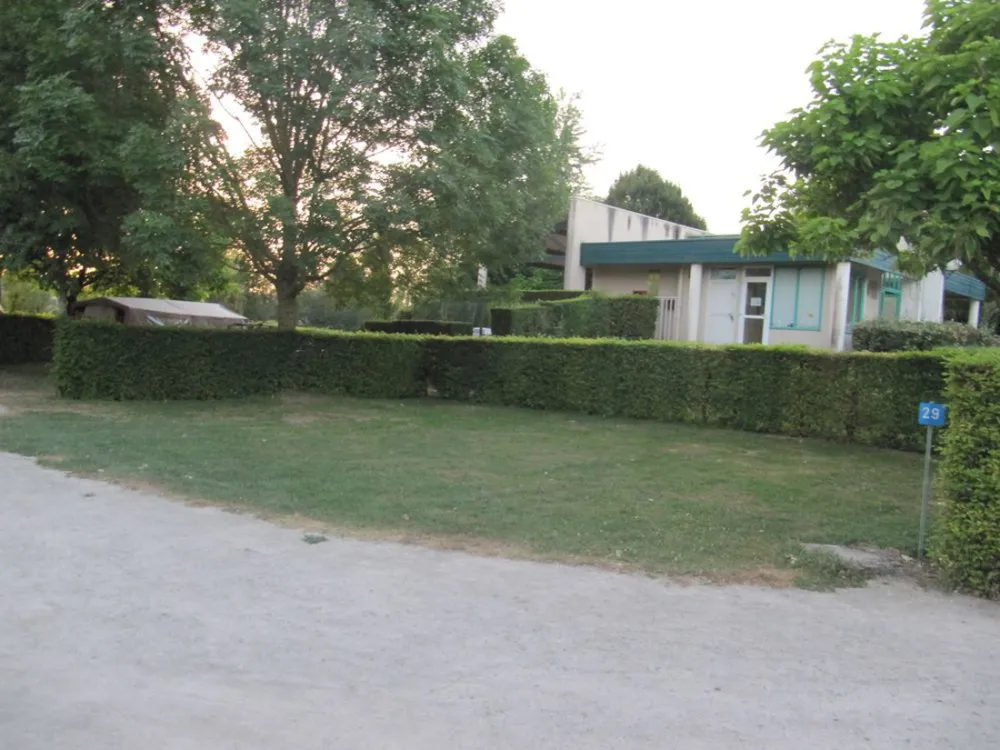 Camping Municipal de la Ruelle au Loup