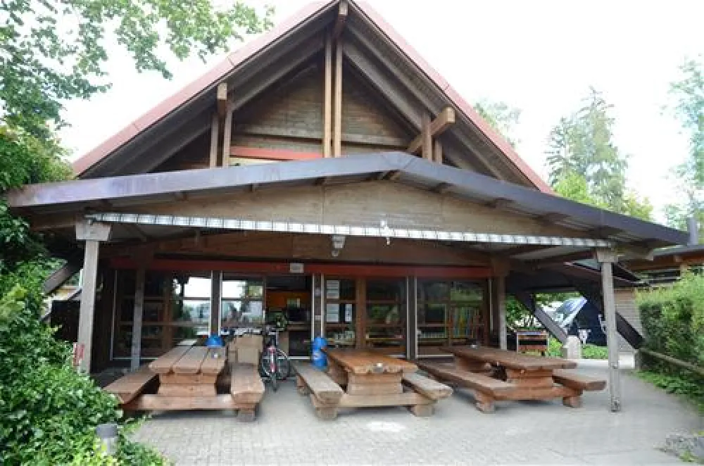 TCS Camping Gampelen