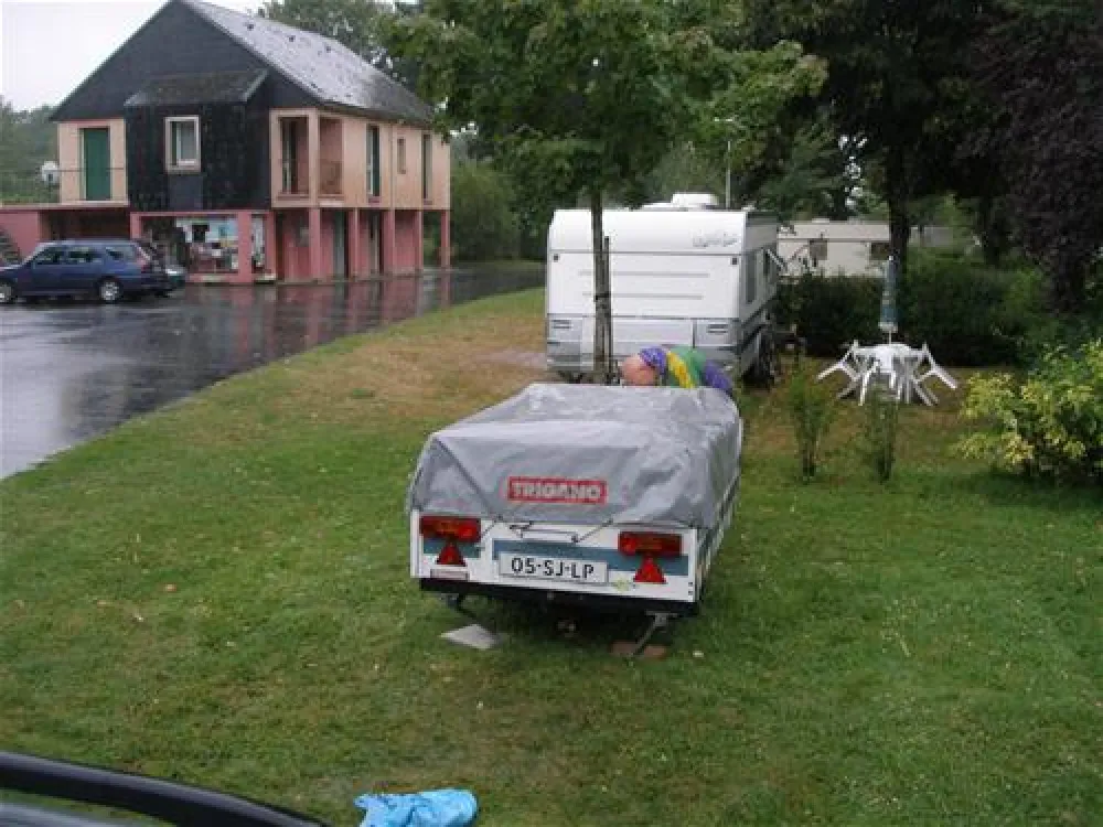 Camping Municipal Les Vieux Chenes