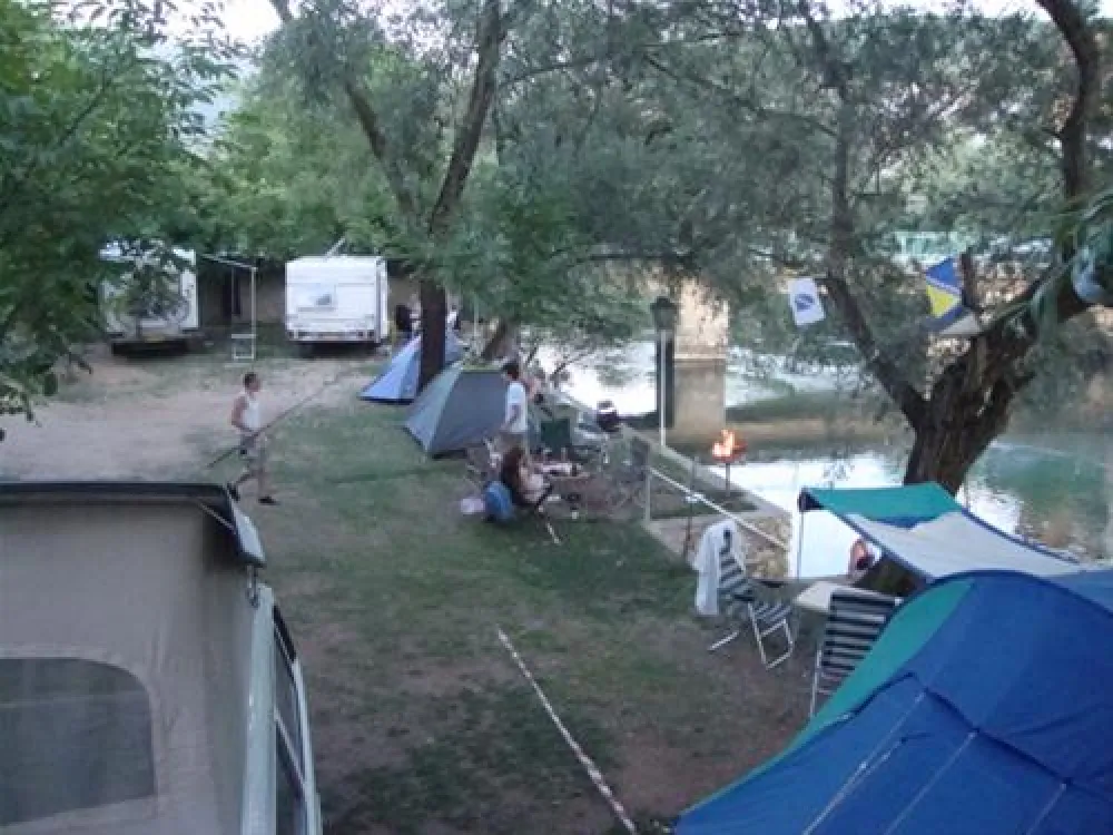 River camp Bara