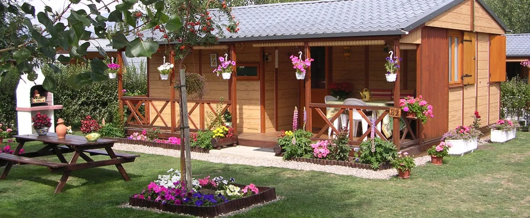 P.R.L. Le  Vedrignans