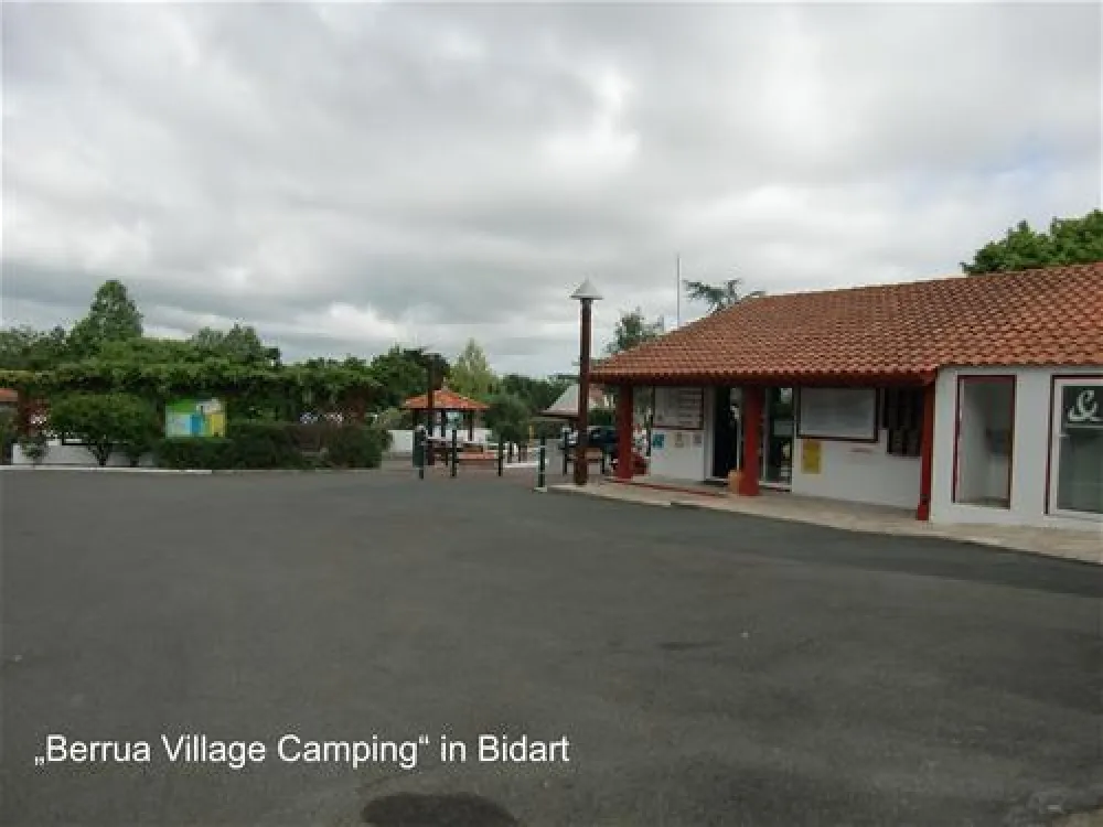 Camping Sunelia - Berrua  