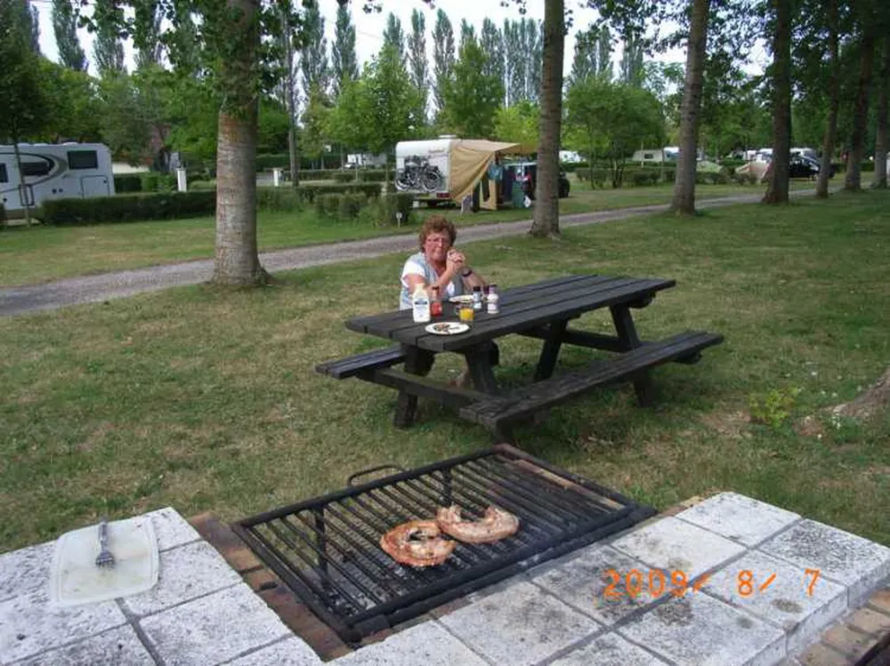 Camping Municipal Le Champion  