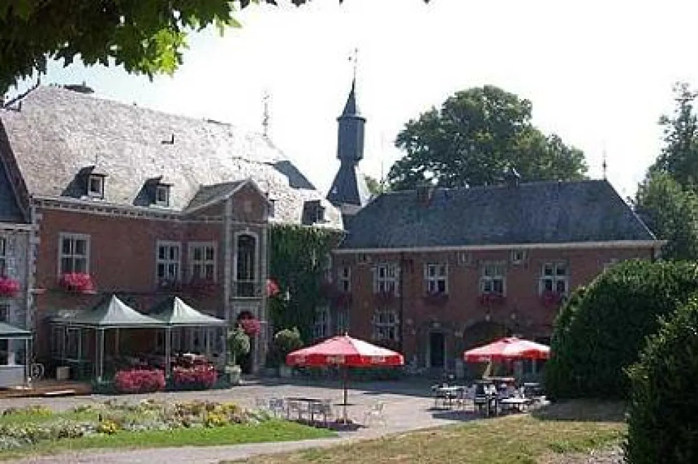 Camping L'Hirondelle Holiday Resort