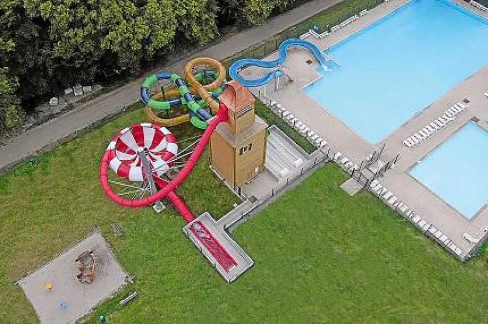 Camping L'Hirondelle Holiday Resort