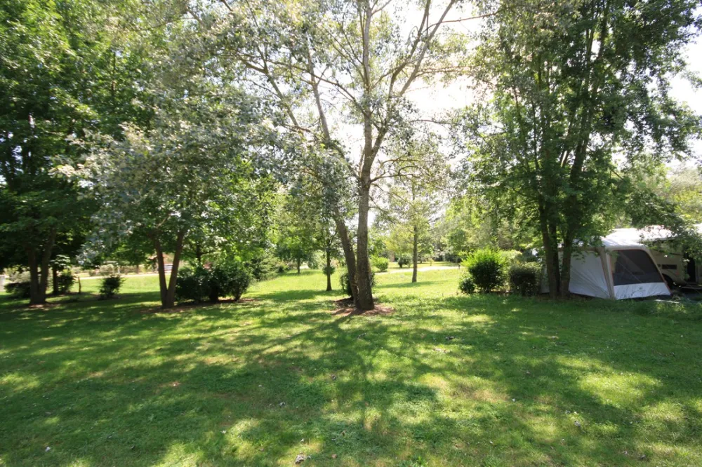 Camping Champ d'Été