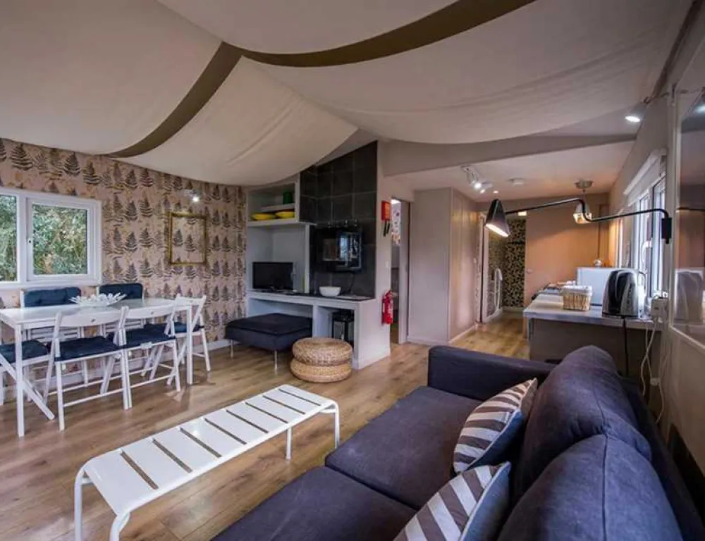 Cliff House Holiday Park