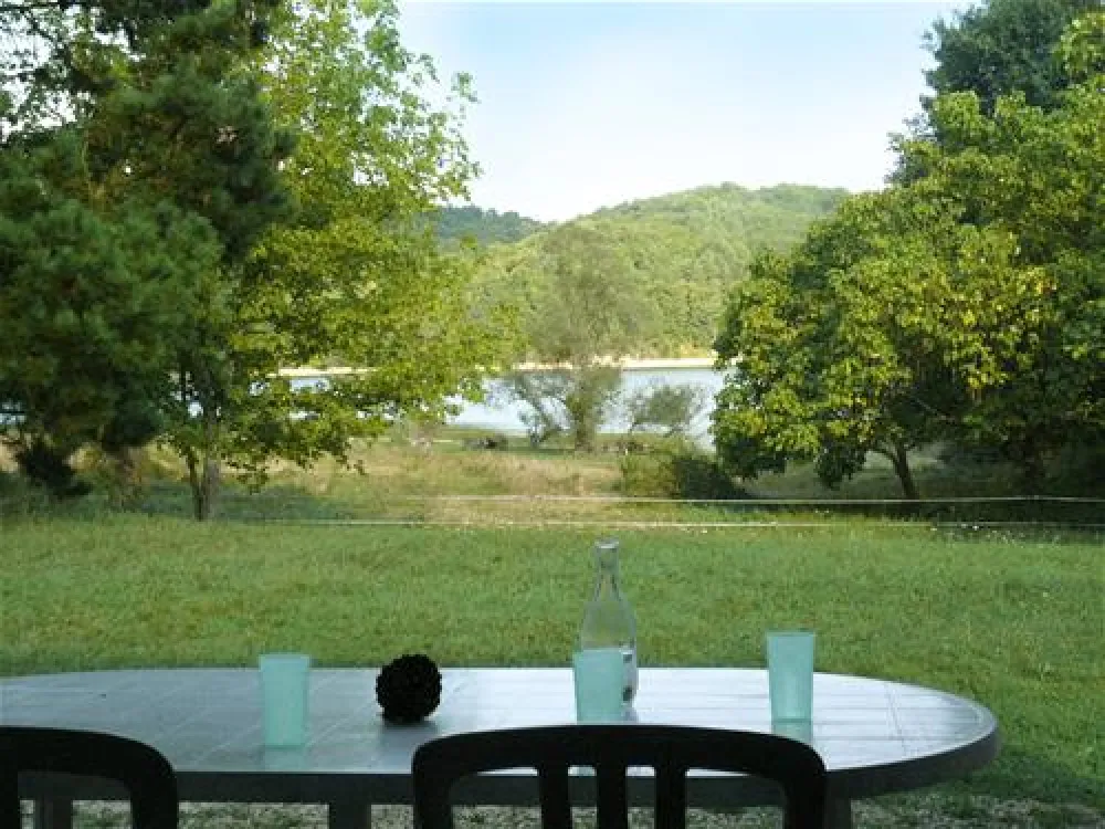 Camping Les Reflets du Lac