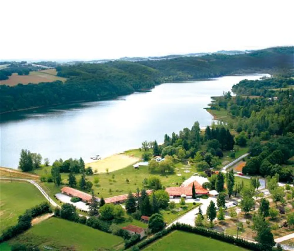 Camping Les Reflets du Lac