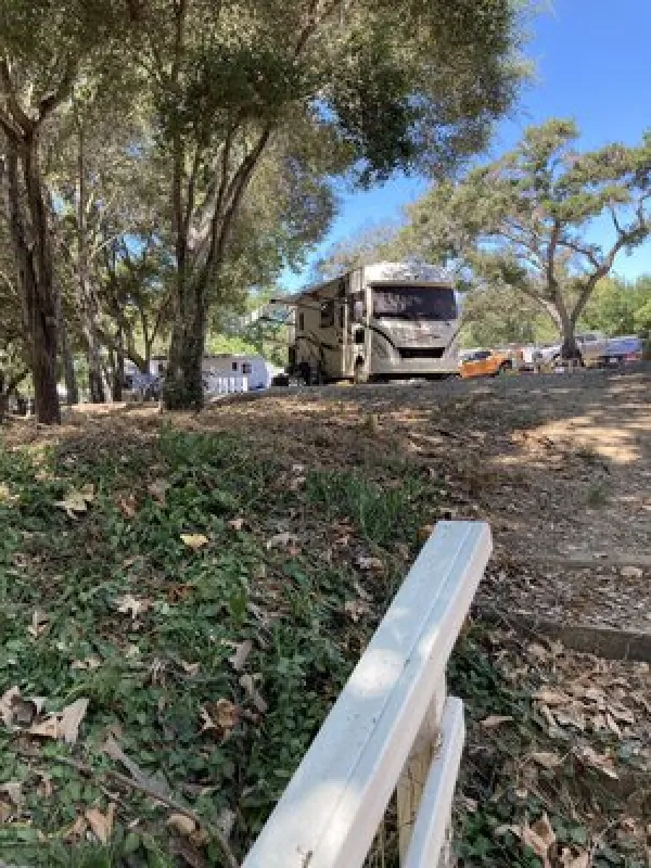 Champagne Lakes RV Resort