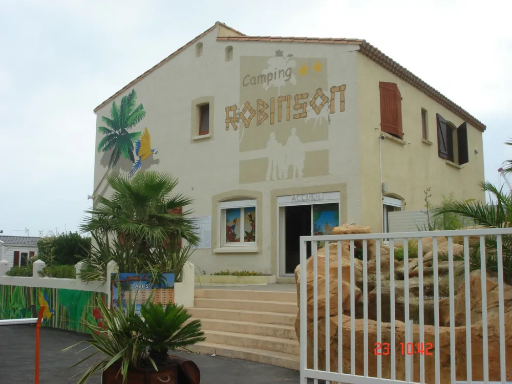 Flower Camping Robinson  