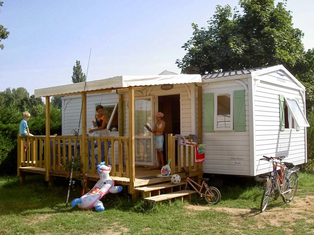 Camping Le Plein Air Des Bories  