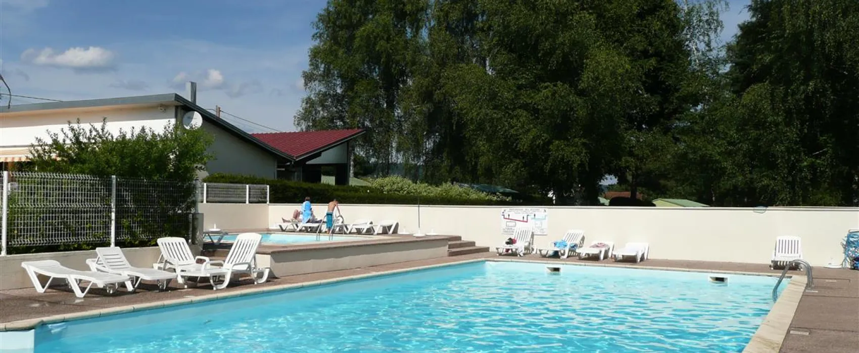 Camping Les Pinasses  