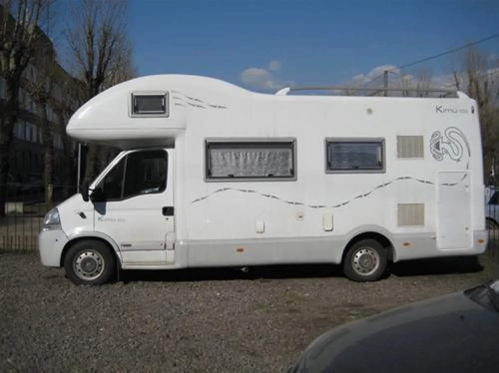 Equipped parking for caravans in Elizar-Hotel