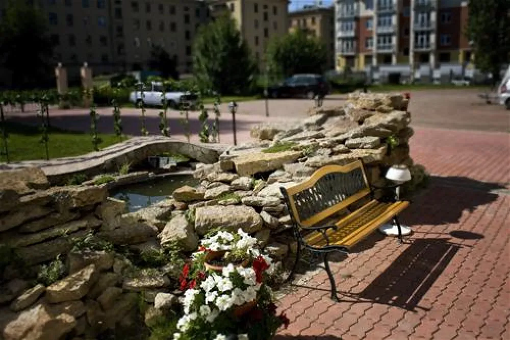 Equipped parking for caravans in Elizar-Hotel