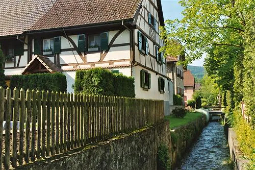 Village-Center Les Lupins  