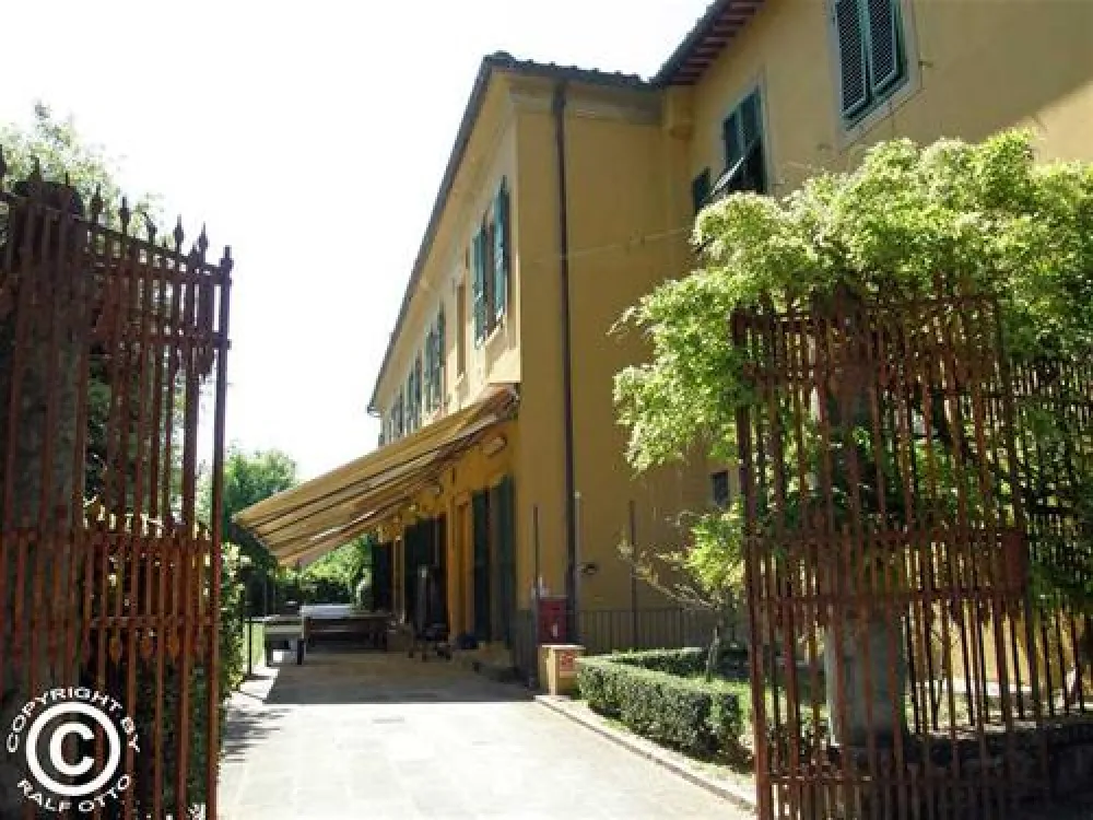 Camping Villa di Camerata