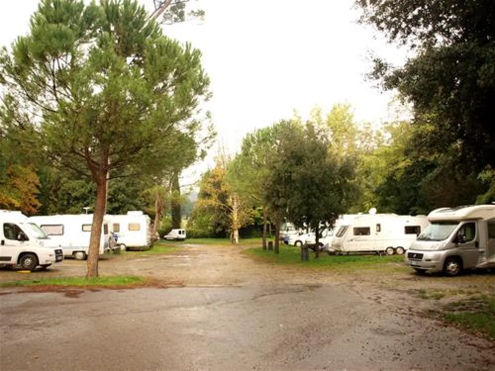 Camping Villa di Camerata