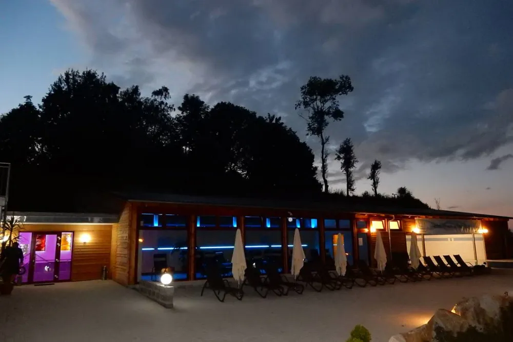 Panorama & Wellness-Campingplatz Großbüchlberg