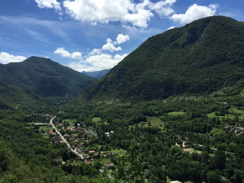 Camping Le Camping Des Grottes  