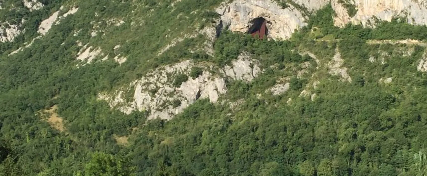 Camping Le Camping Des Grottes  