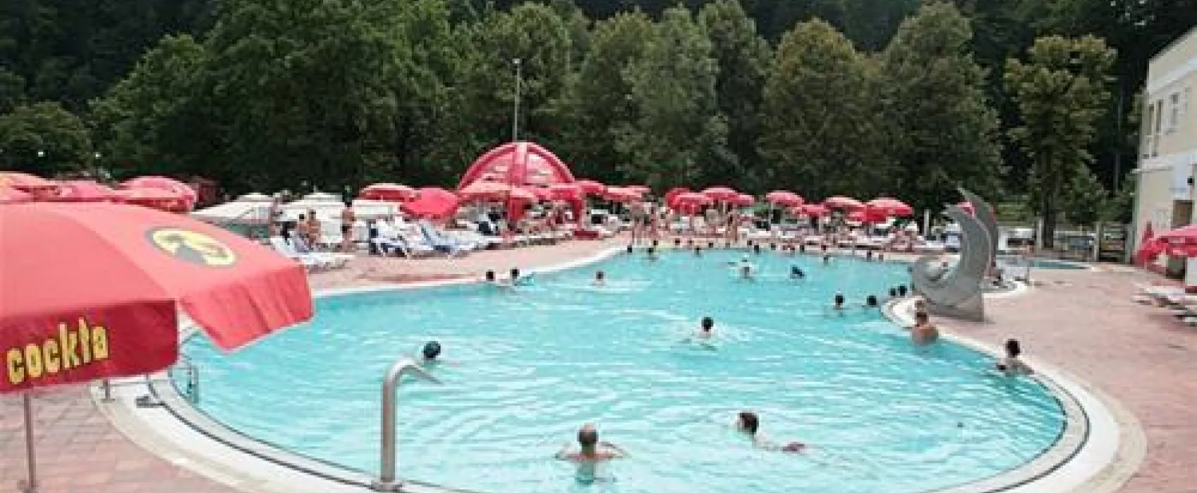 Vila Cosmopolitan***Caravan parks