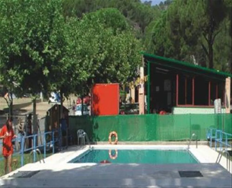 Camping Ardilla Roja