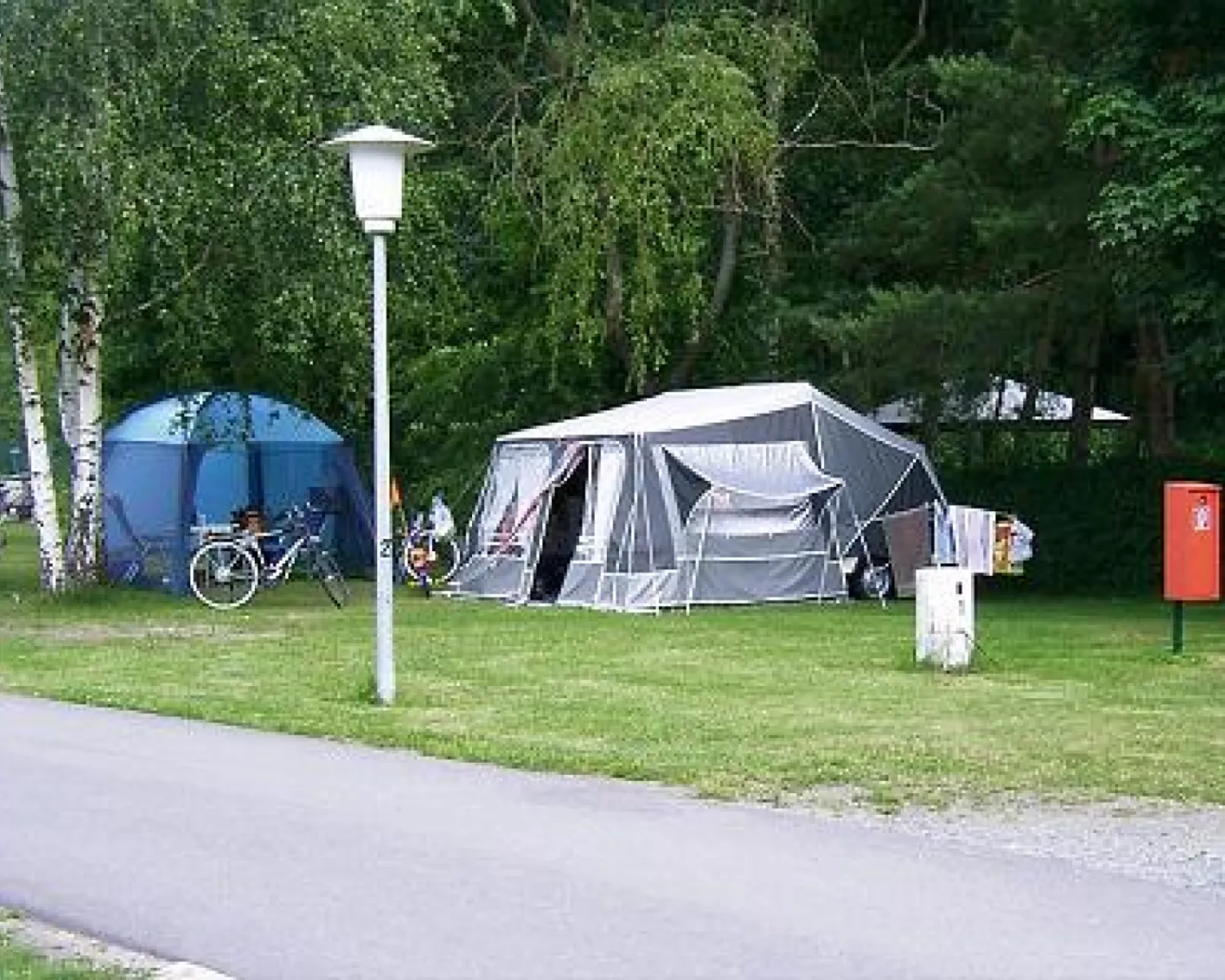 zelt 4 6 personen Spruce Falls 6-Personen-Familienzelt main image 0