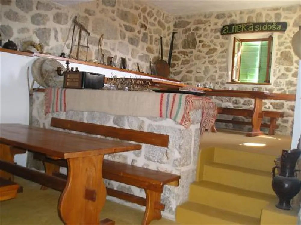 Camping Vrata Velebita