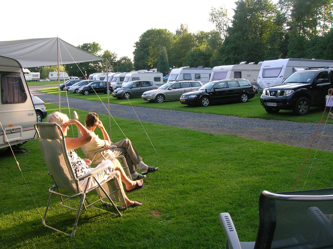 Camping Officiel - Photo 2