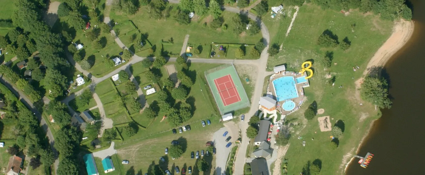 Camping du Lac de Mondon  