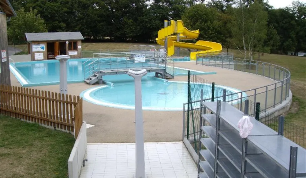 Camping du Lac de Mondon  