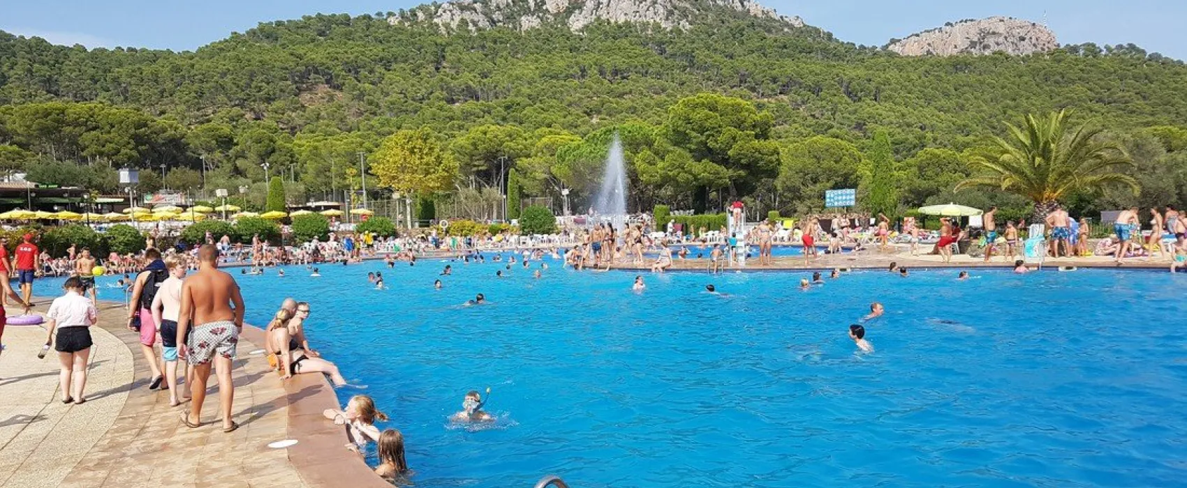 Castell Montgri (Glamping)