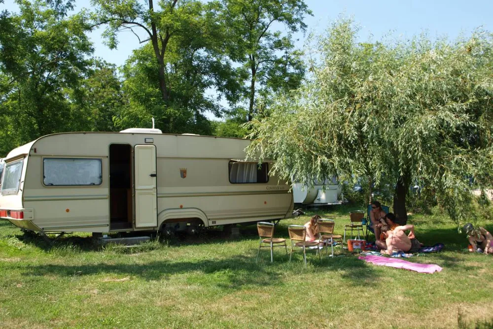 Camping-Eldorado Beled Kft