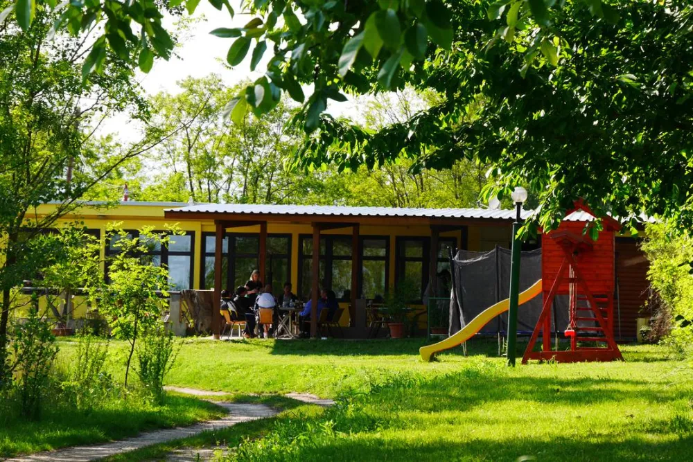 Camping-Eldorado Beled Kft