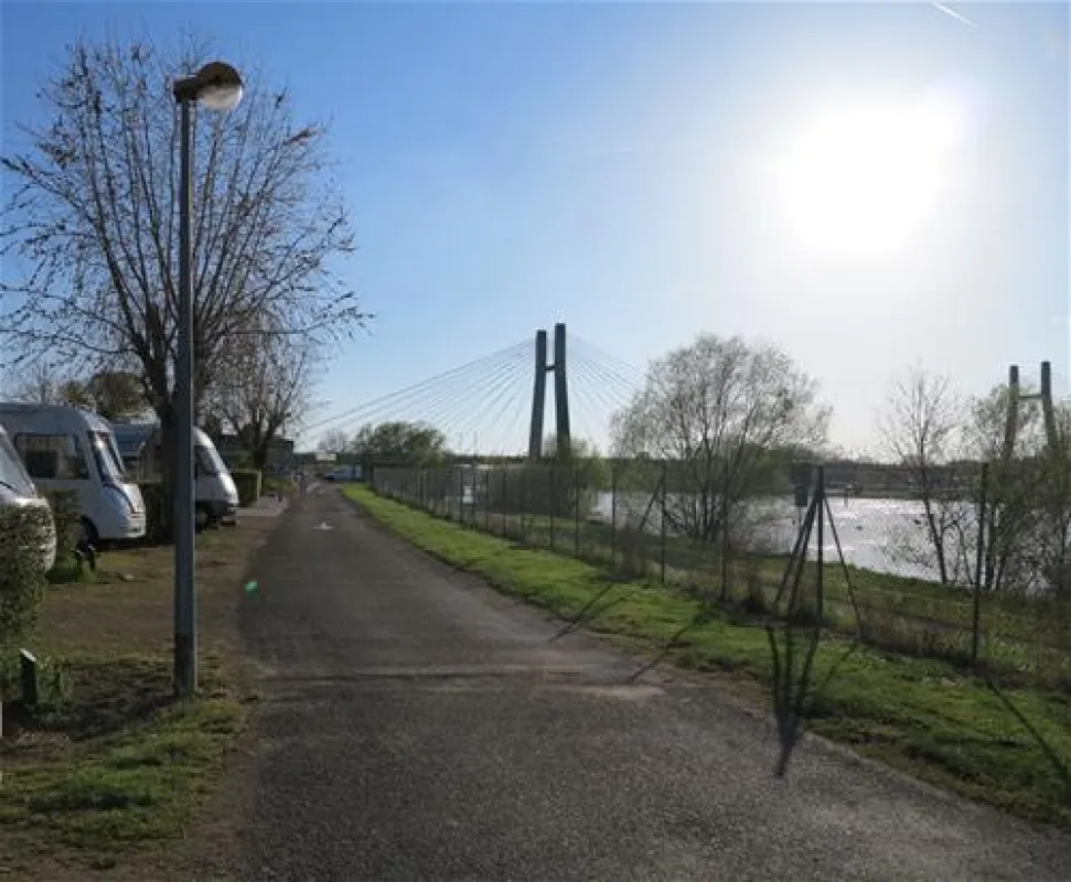 Camping du Pont de Bourgogne 