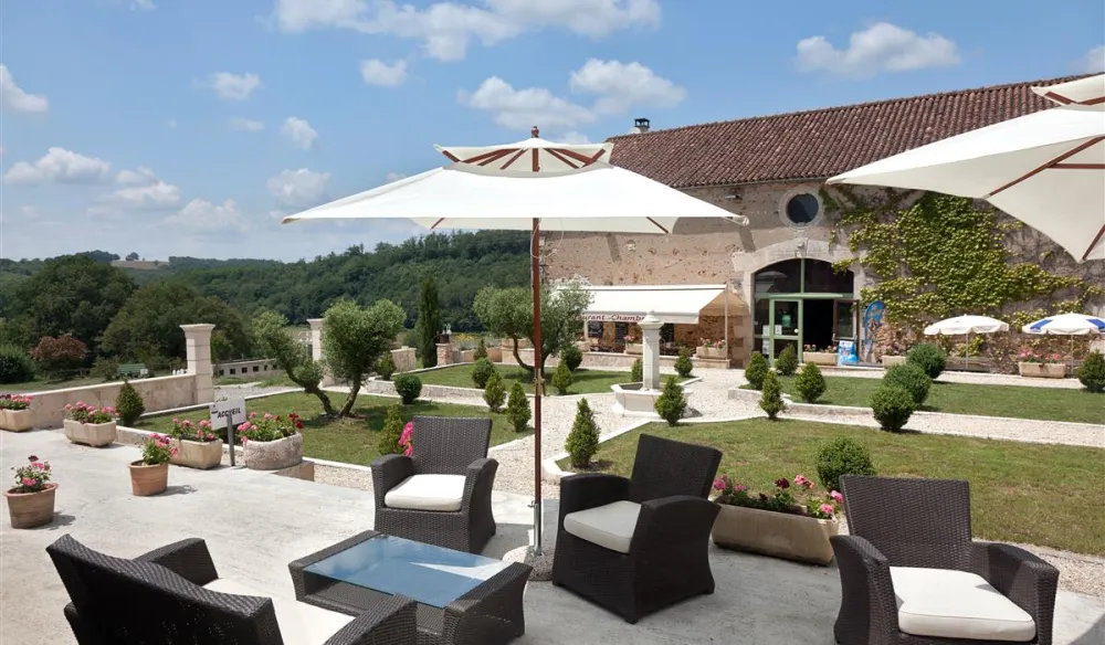 Castel Les Gorges Du Chambon  