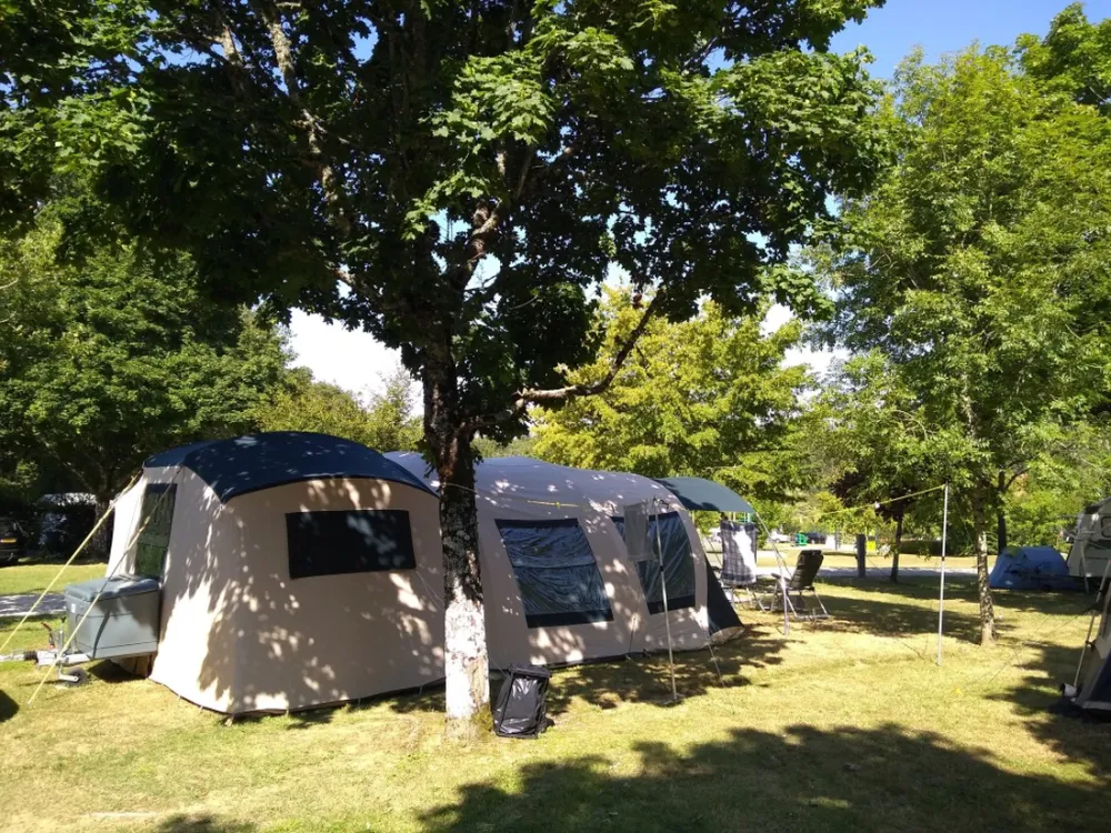 Castel Les Gorges Du Chambon  