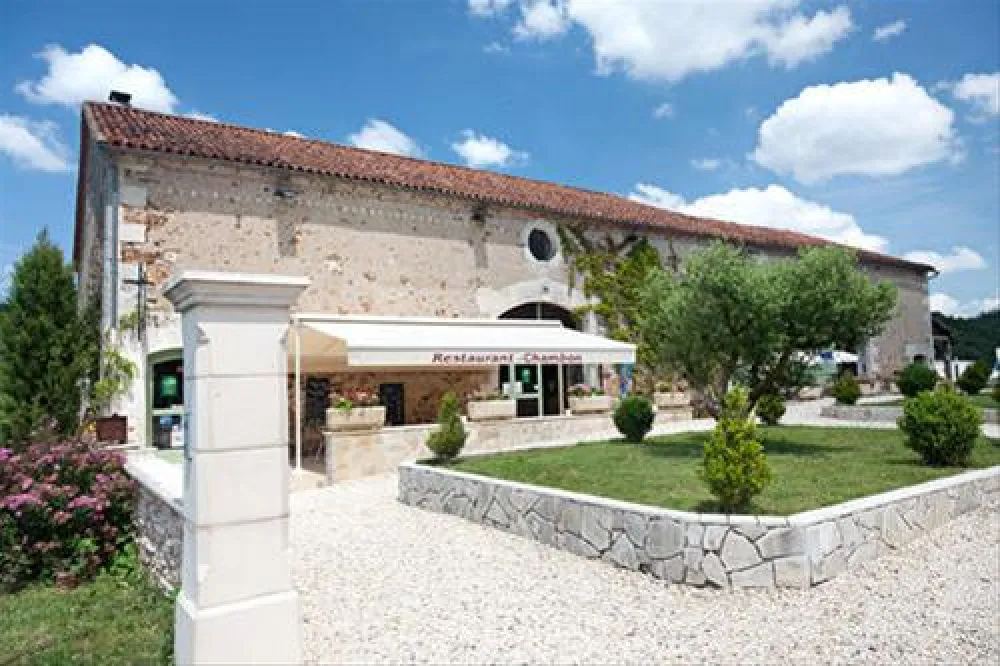 Castel Les Gorges Du Chambon  