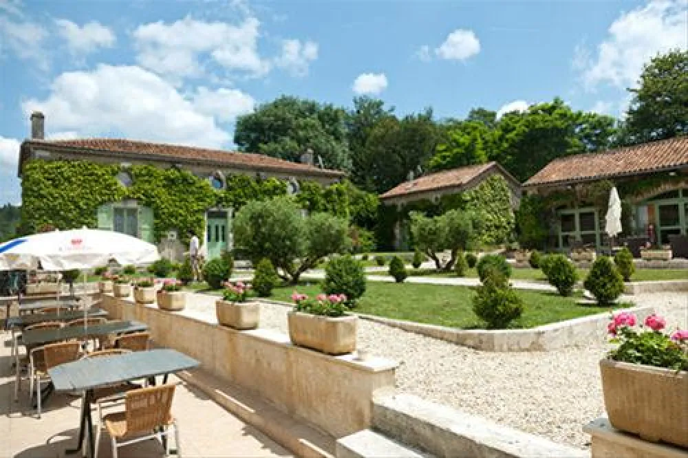 Castel Les Gorges Du Chambon  