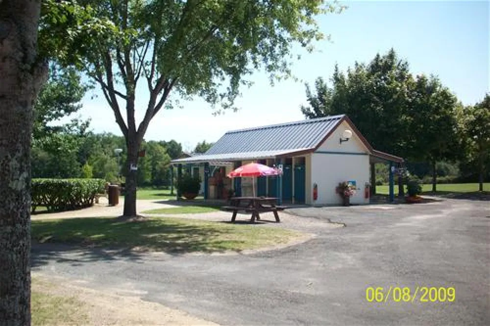 Camping Municipal Robinson