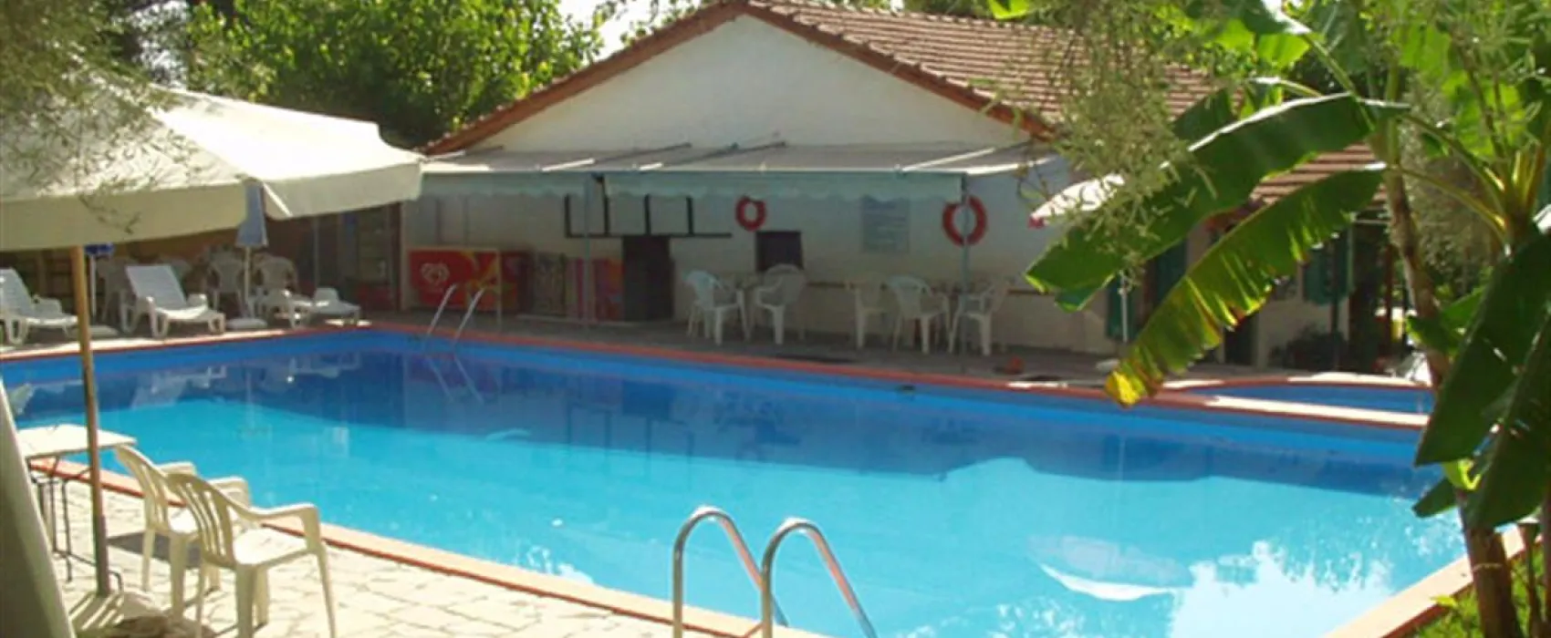 Camping Kariotos Beach