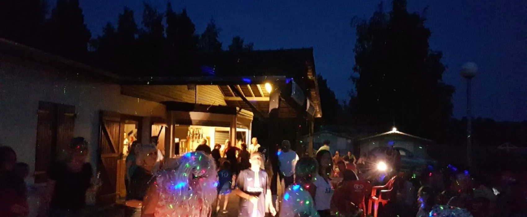 Camping La Cornee Du Der